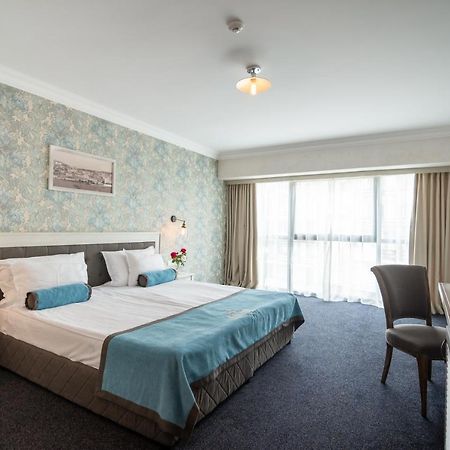 Hotel Antik Balcsik Kültér fotó
