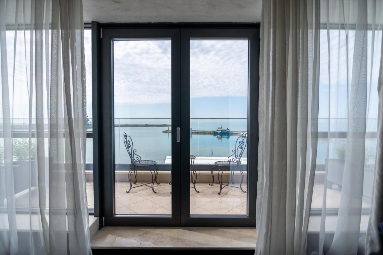 Hotel Antik Balcsik Kültér fotó
